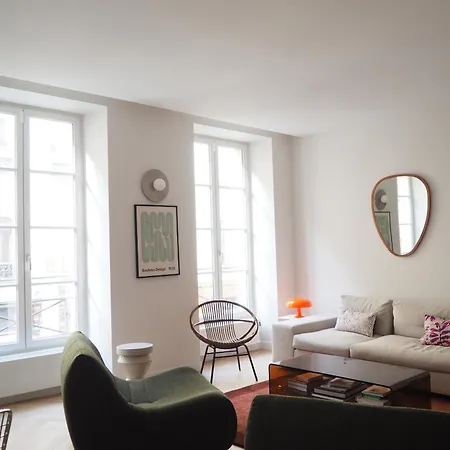Appartamento Beautiful Bright Near Champs Elysées *